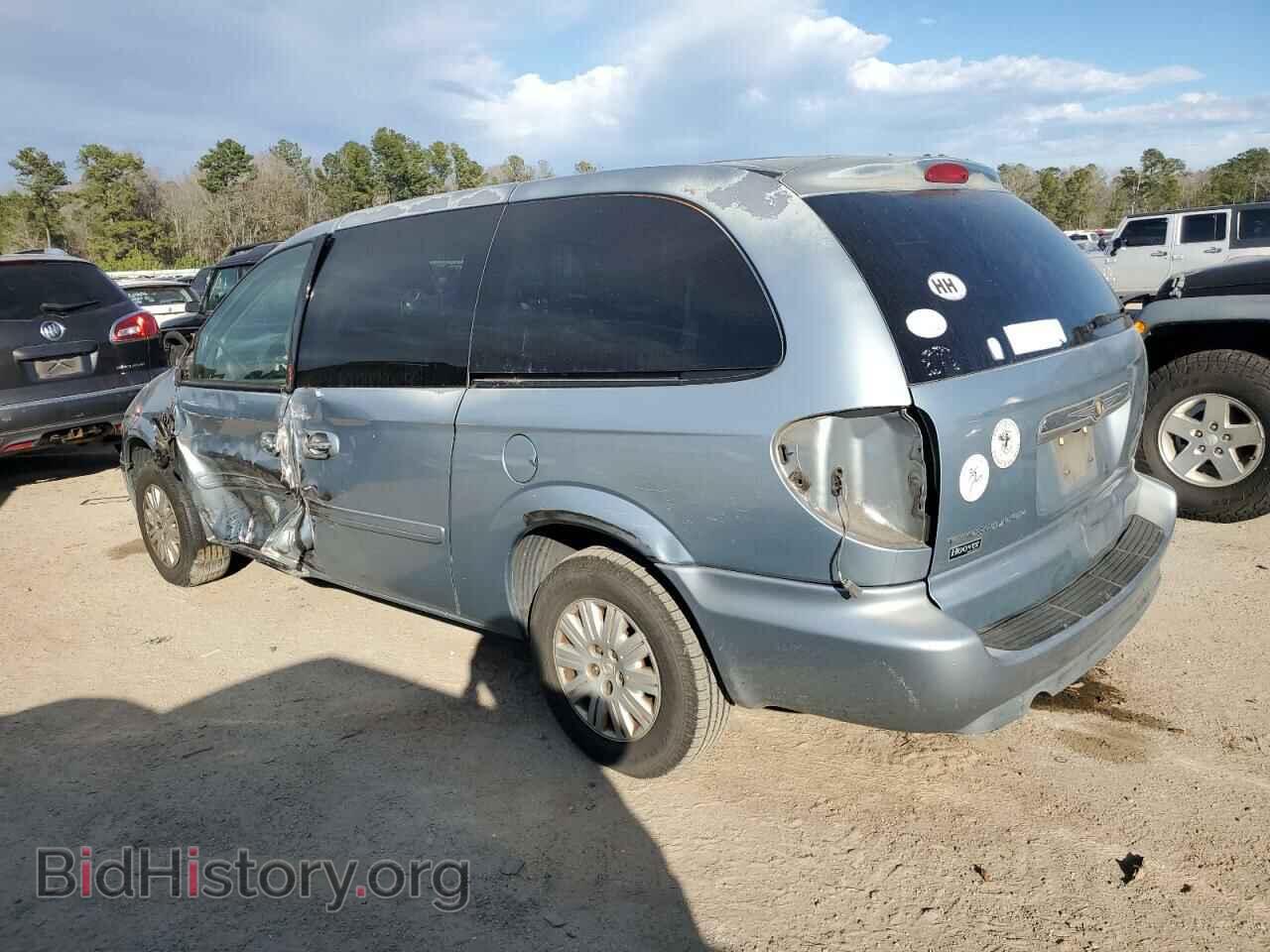 2006 CHRYSLER MINIVAN - VIN: 2A4GP44RX6R897573 - Фото 2