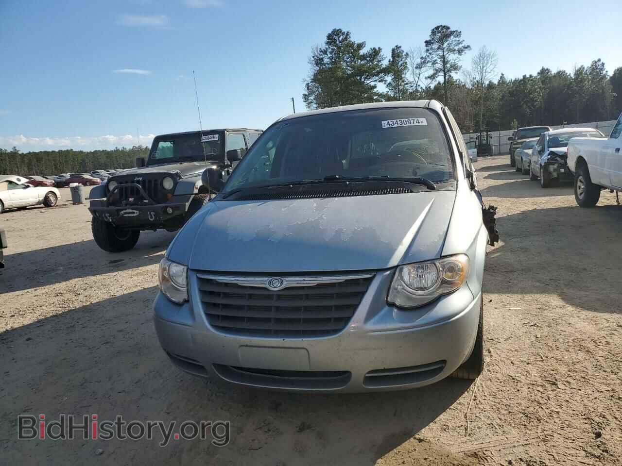 2006 CHRYSLER MINIVAN - VIN: 2A4GP44RX6R897573 - Фото 5