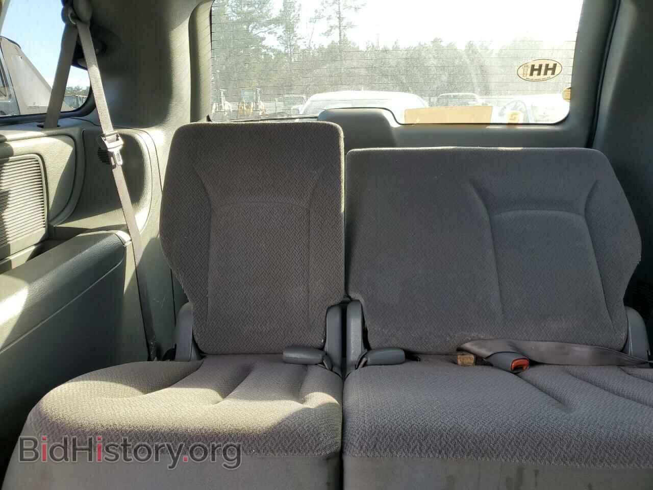 2006 CHRYSLER MINIVAN - VIN: 2A4GP44RX6R897573 - Фото 10