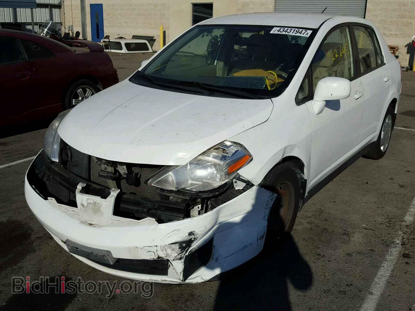 2009 NISSAN VERSA - VIN: 3N1BC11E69L453042 - Фото 2