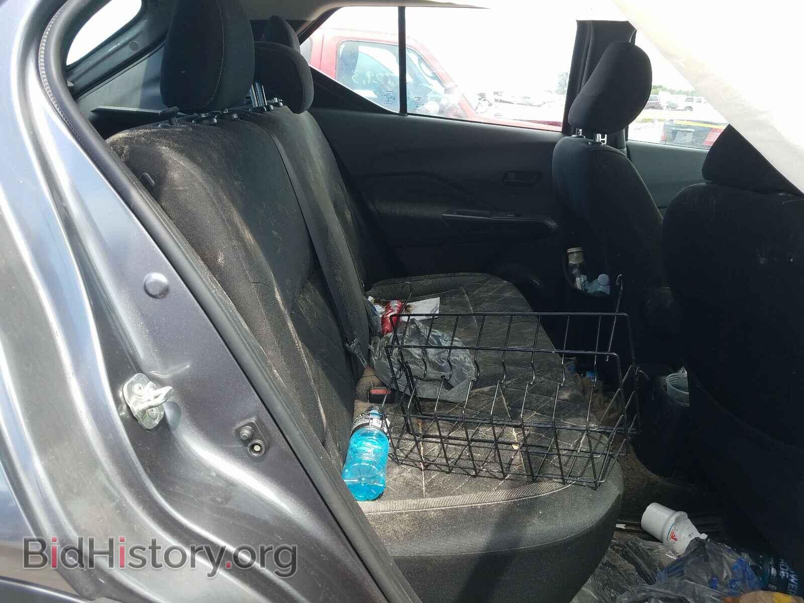 2019 NISSAN KICKS - VIN: 3N1CP5CU2KL530077 - Фото 6