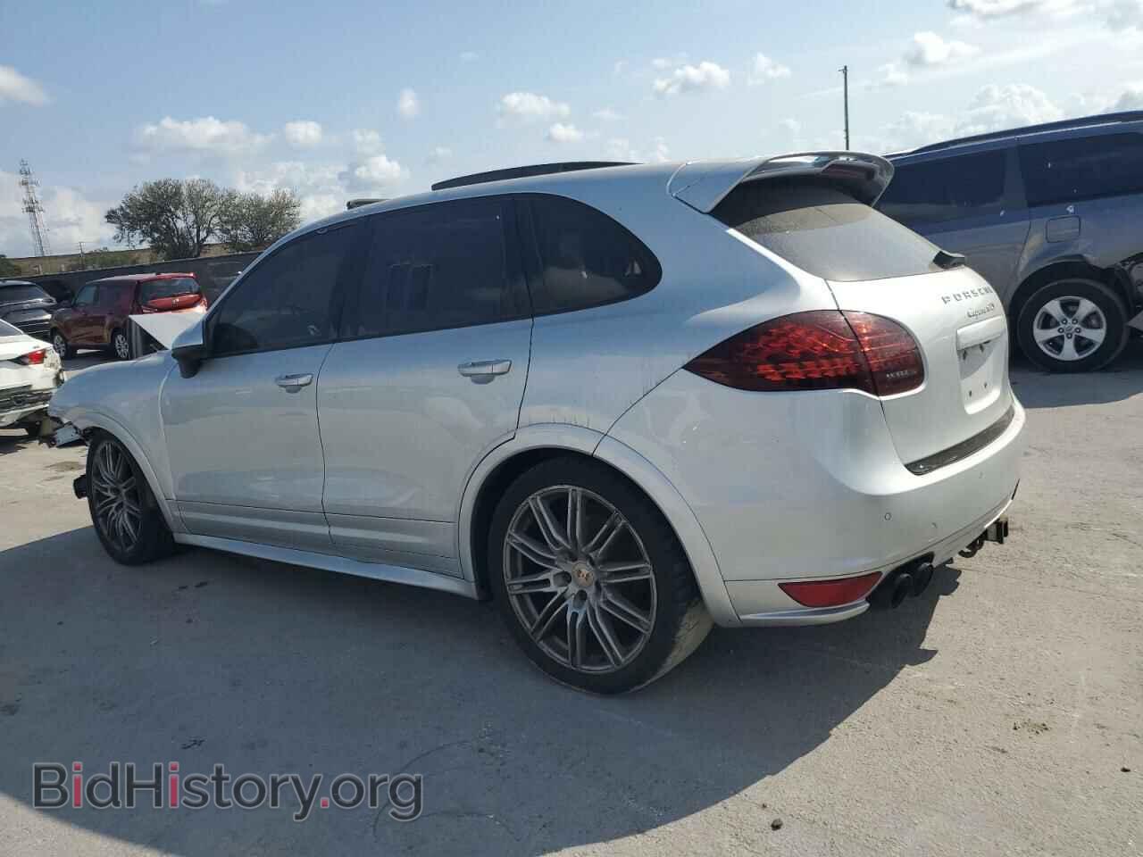 2013 PORSCHE CAYENNE - VIN: WP1AD2A2XDLA78549 - Photo 2