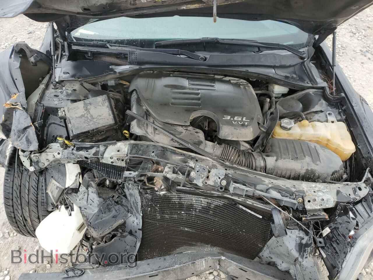 2015 CHRYSLER 300 - VIN: 2C3CCABG3FH792707 - Фото 11