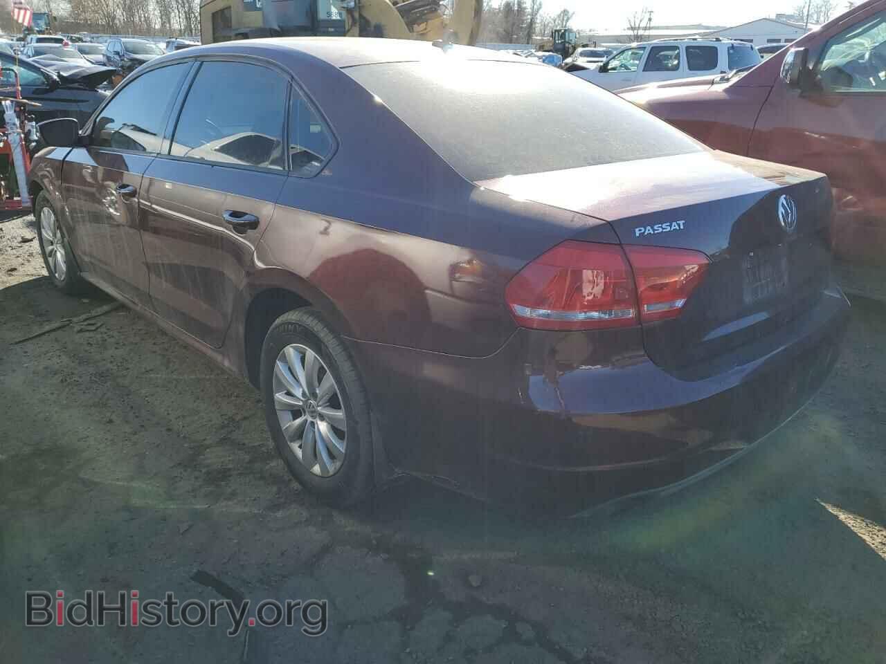 2012 VOLKSWAGEN PASSAT - VIN: 1VWAP7A30CC079588 - Фото 2