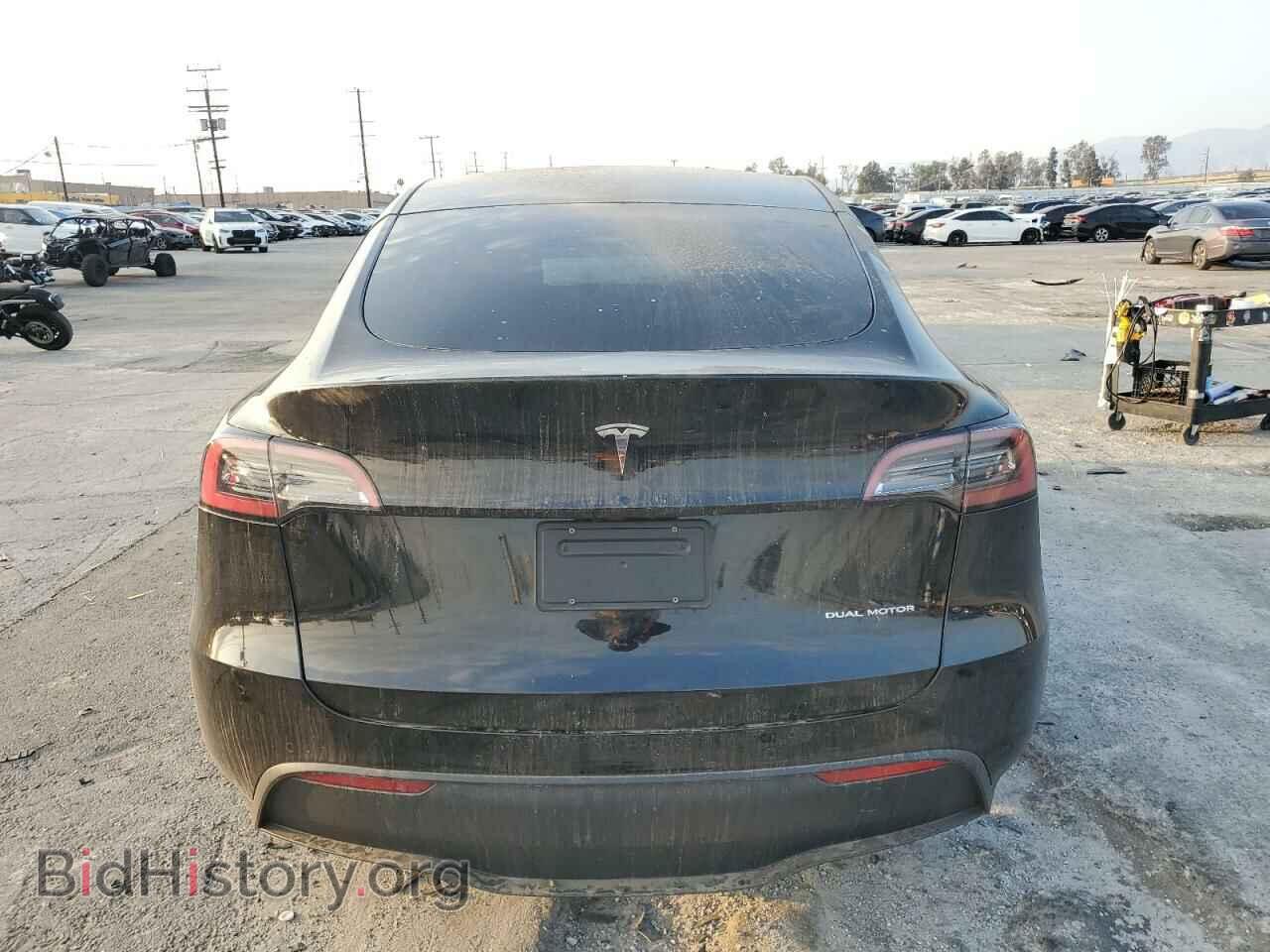 2022 TESLA MODEL Y - VIN: 7SAYGDEE4NF350799 - Фото 6