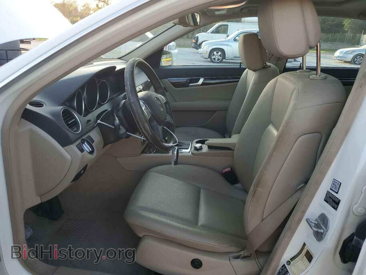2012 MERCEDES-BENZ C-CLASS - VIN: WDDGF4HB3CA597563 - Фото 7