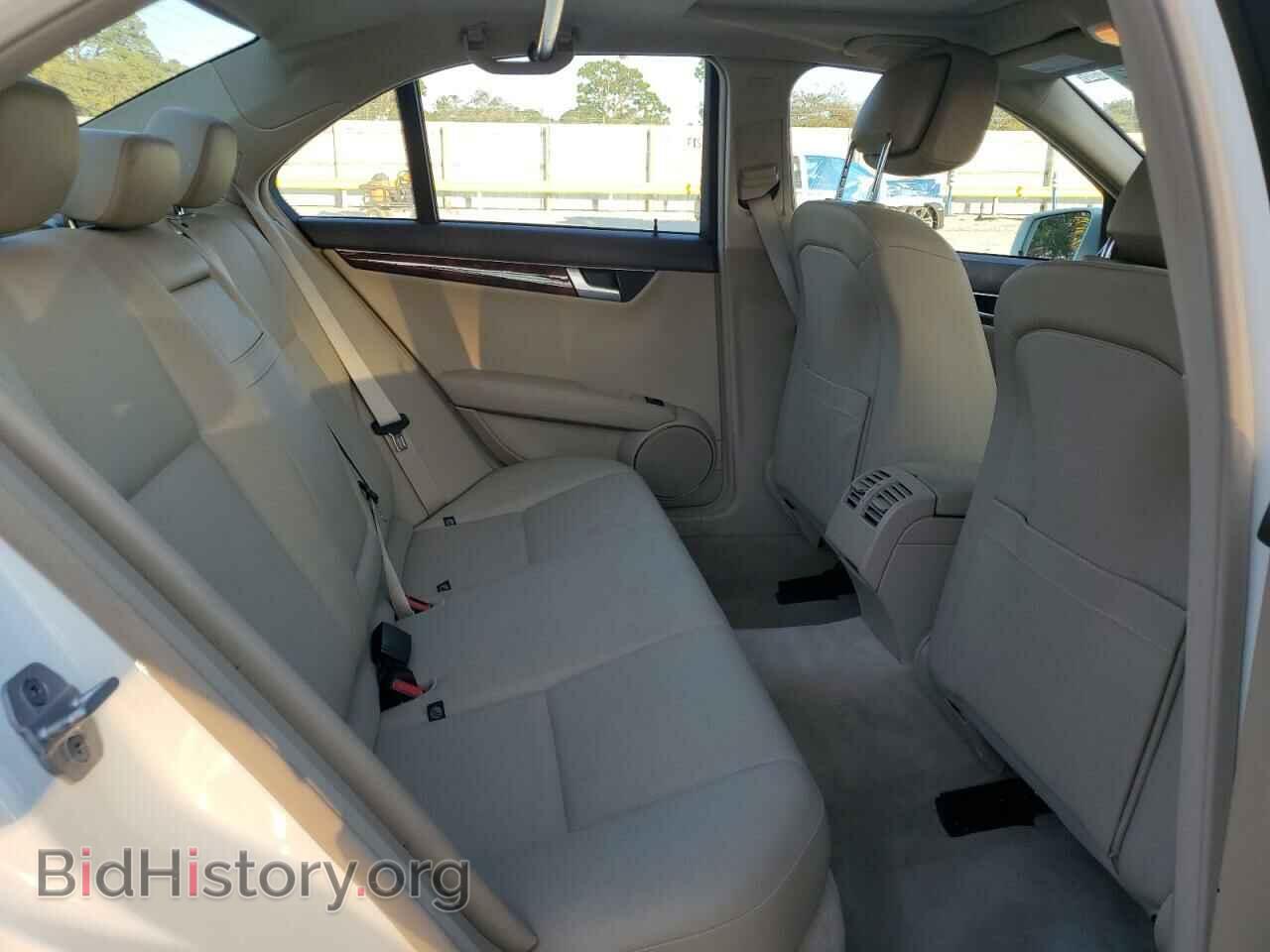 2012 MERCEDES-BENZ C-CLASS - VIN: WDDGF4HB3CA597563 - Фото 10