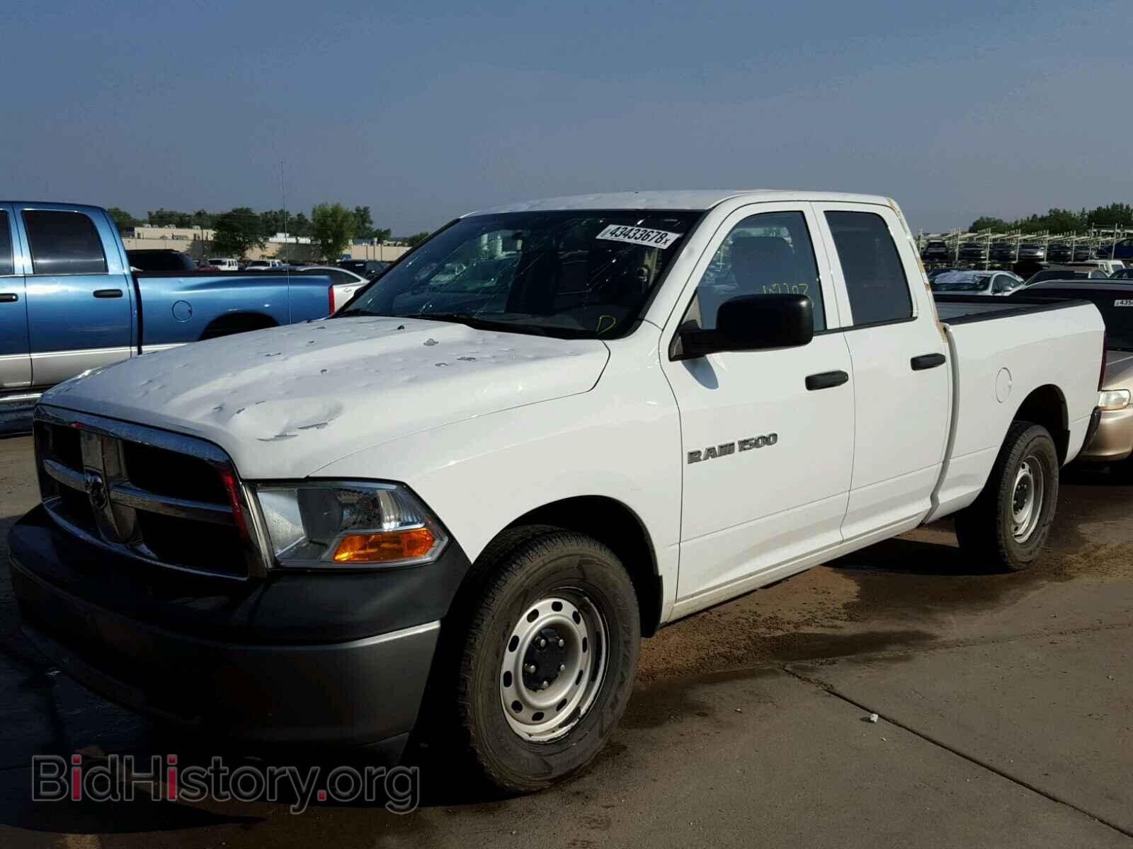 2011 DODGE RAM 1500 - VIN: 1D7RB1GK8BS611292 - Фото 2
