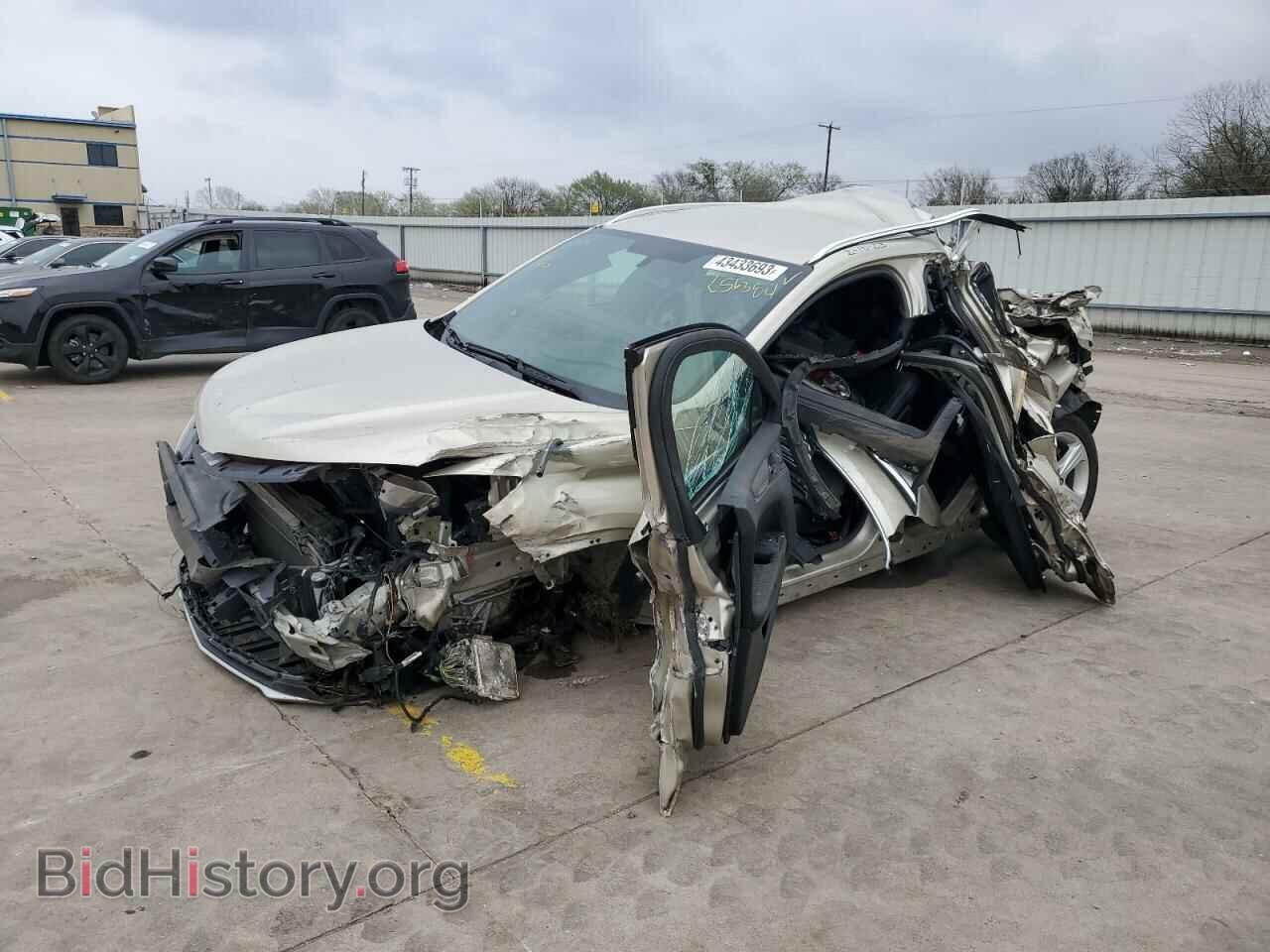 Photo 5LMCJ1C93HUL56384 - LINCOLN MKC 2017
