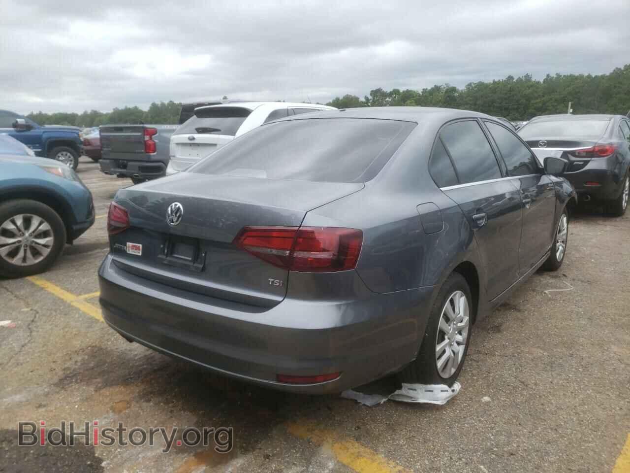 2017 VOLKSWAGEN JETTA - VIN: 3VW2B7AJ4HM292163 - Фото 4