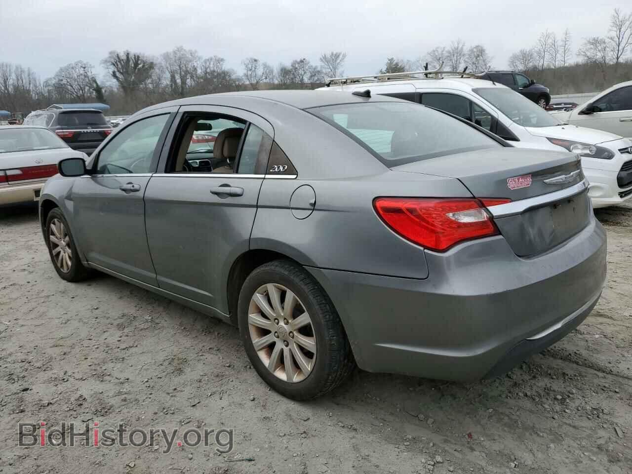 2013 CHRYSLER 200 - VIN: 1C3CCBBB3DN514209 - Фото 2