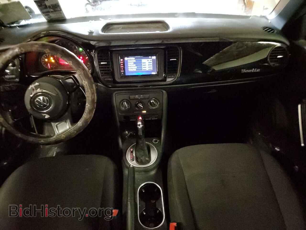 2012 VOLKSWAGEN BEETLE - VIN: 3VWFP7AT5CM615522 - Фото 8
