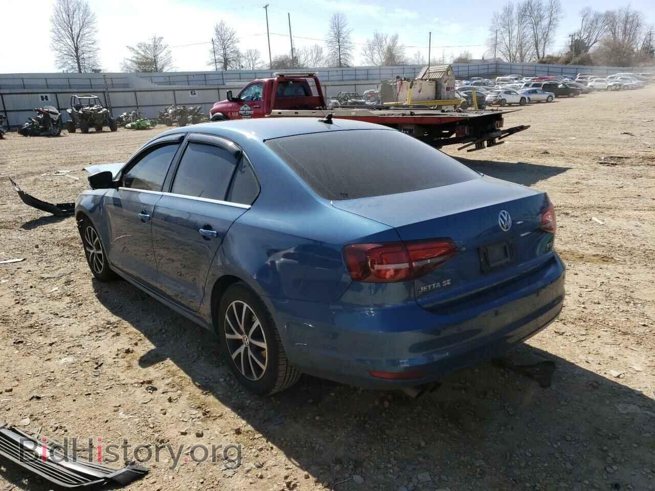 2017 VOLKSWAGEN JETTA - VIN: 3VWDB7AJ5HM246513 - Фото 2
