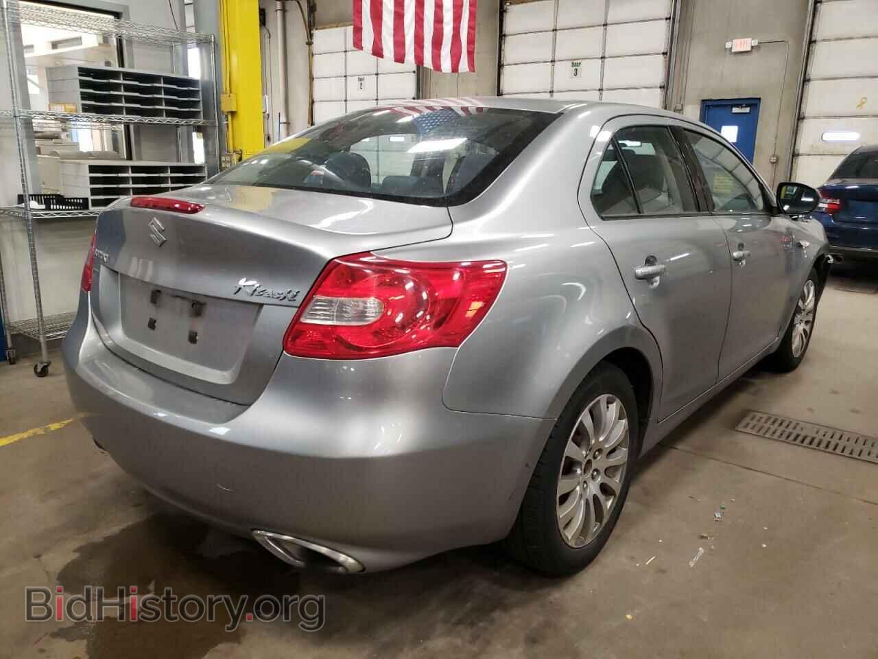 2010 SUZUKI KIZASHI - VIN: JS2RF9A37A6101219 - Photo 4