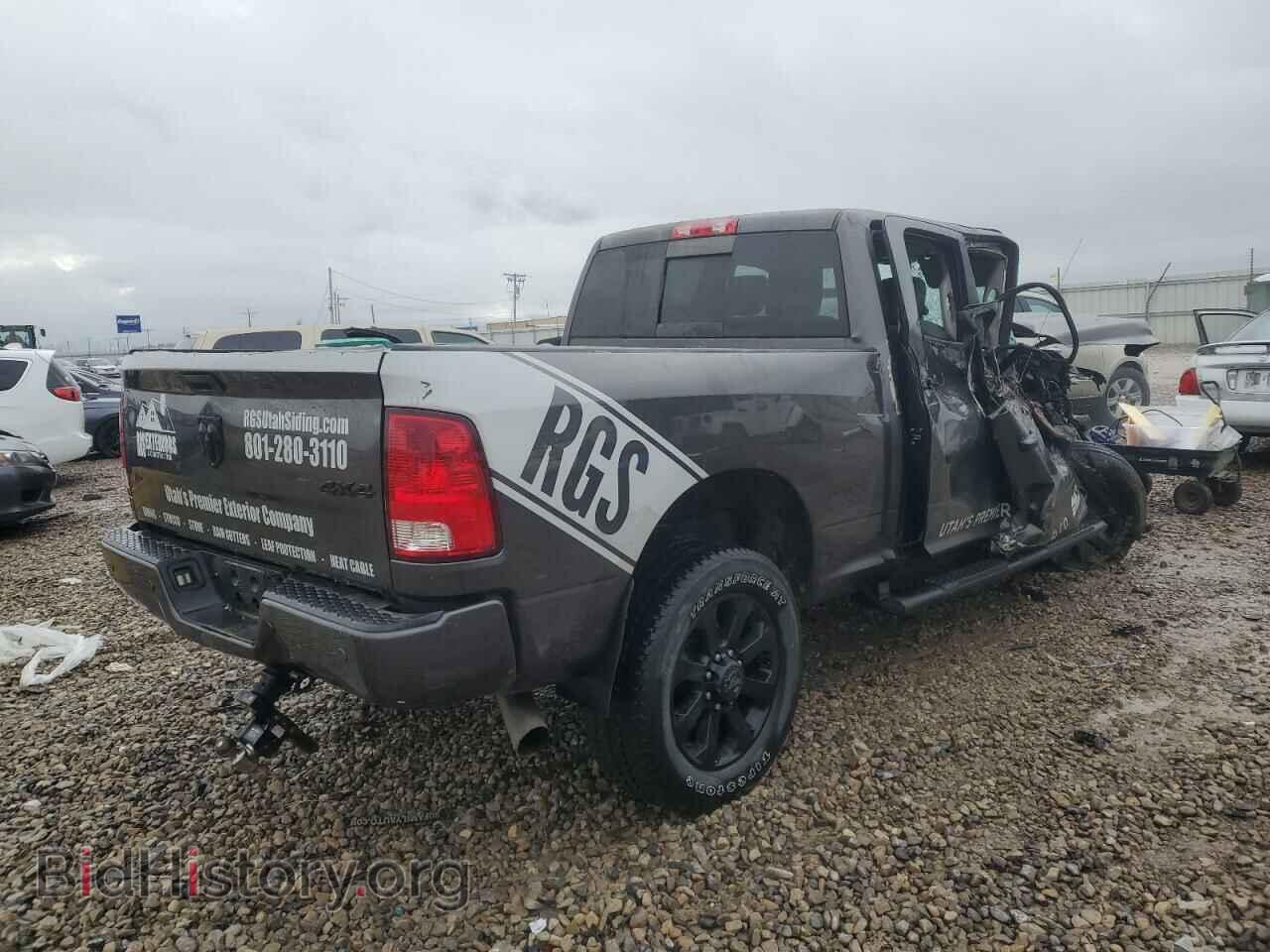 2017 RAM All Models - VIN: 3C6UR5DLXHG580929 - Photo 3