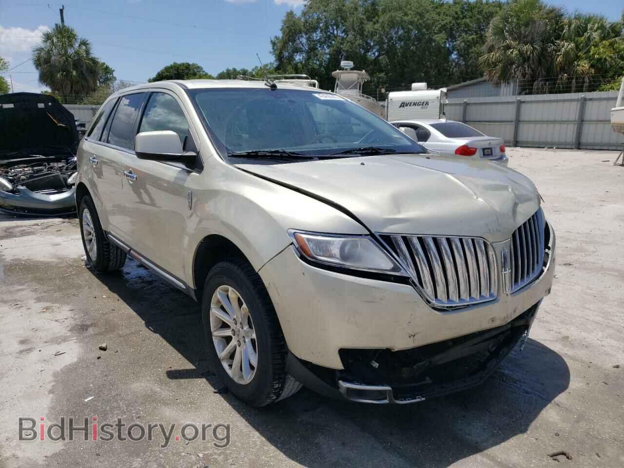 Photo 2LMDJ8JK5BBJ05180 - LINCOLN MKX 2011