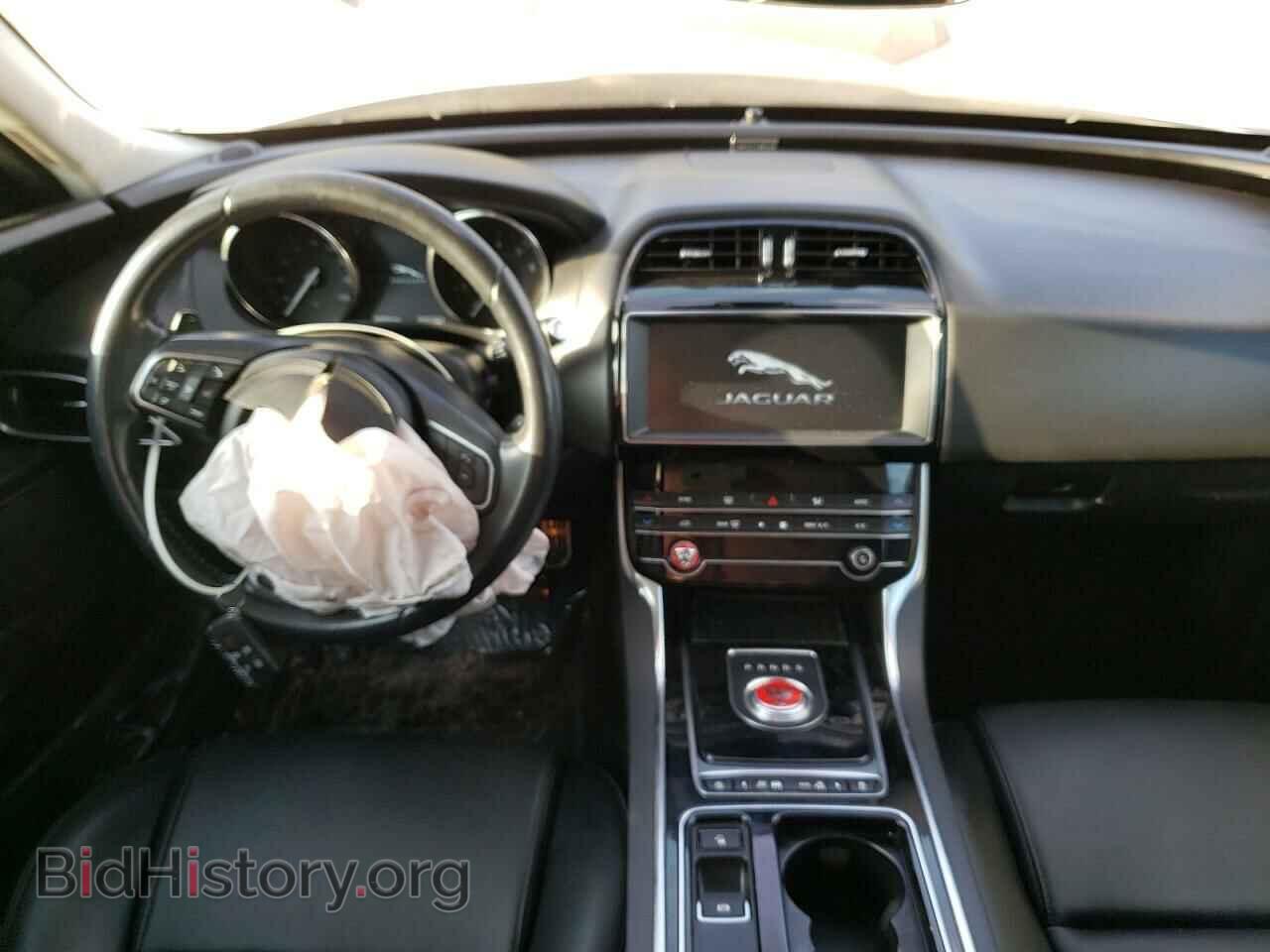 2019 JAGUAR XE - VIN: SAJAR4FX0KCP52077 - Фото 8