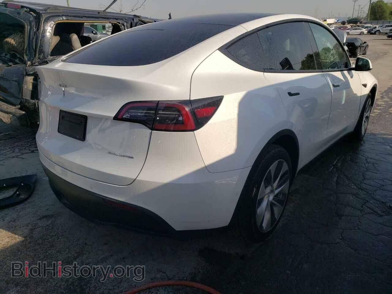 2022 TESLA MODEL Y - VIN: 7SAYGAEEXNF330295 - Фото 4