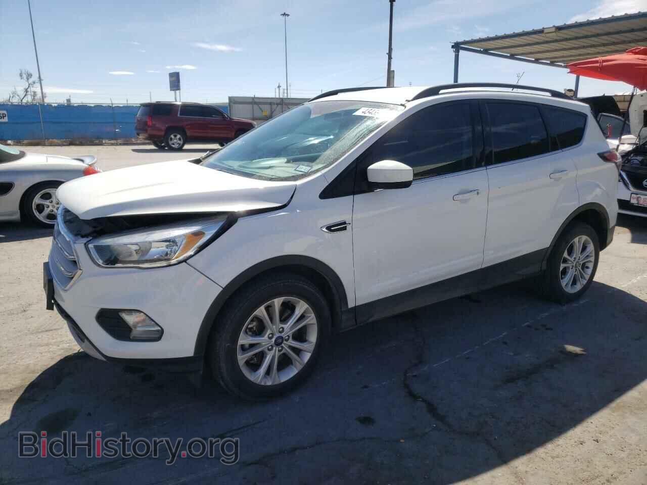 Фотография 1FMCU9GD3JUD43535 - FORD ESCAPE 2018