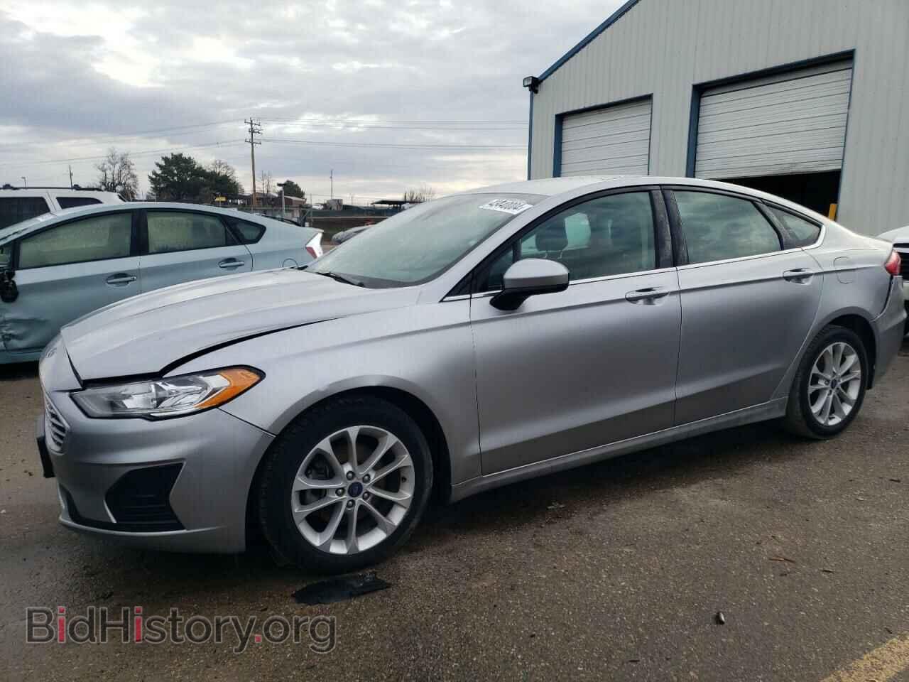 Photo 3FA6P0LU2LR145183 - FORD FUSION 2020