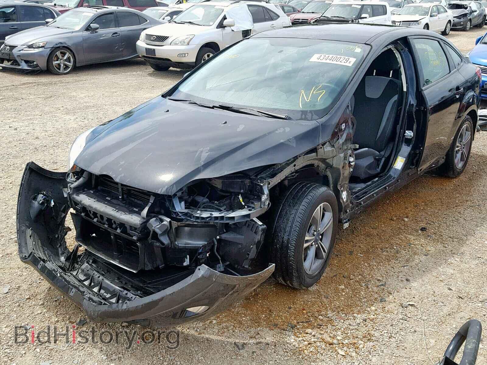2014 FORD FOCUS SE - VIN: 1FADP3F2XEL252597 - Фото 2