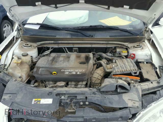 2014 CHRYSLER 200 - VIN: 1C3CCBAB5EN210740 - Фото 7