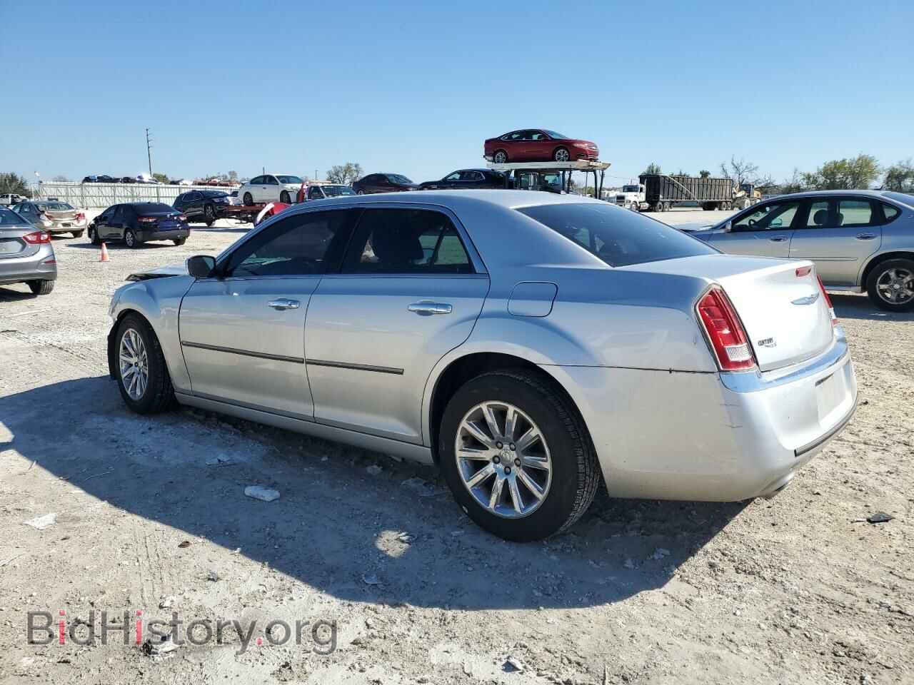 2012 CHRYSLER 300 - VIN: 2C3CCACG1CH223266 - Фото 2