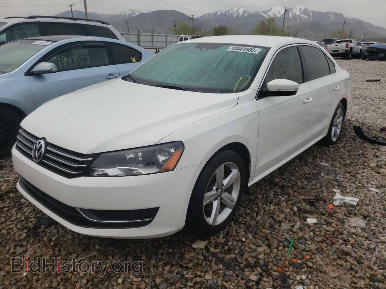2014 VOLKSWAGEN PASSAT - VIN: 1VWBS7A30EC048637 - Фото 2
