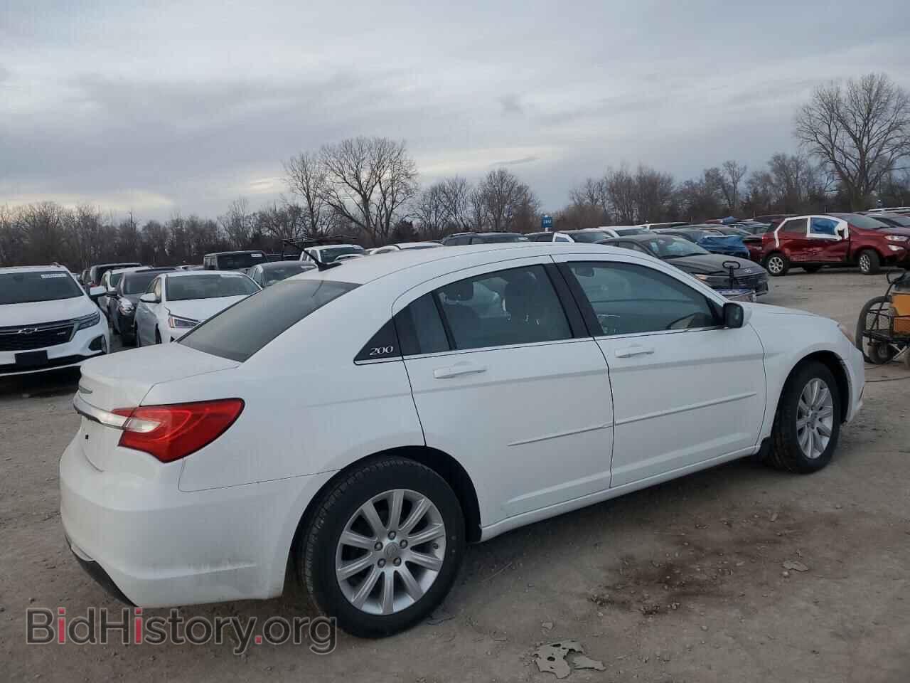 2013 CHRYSLER 200 - VIN: 1C3CCBBG0DN711169 - Фото 3