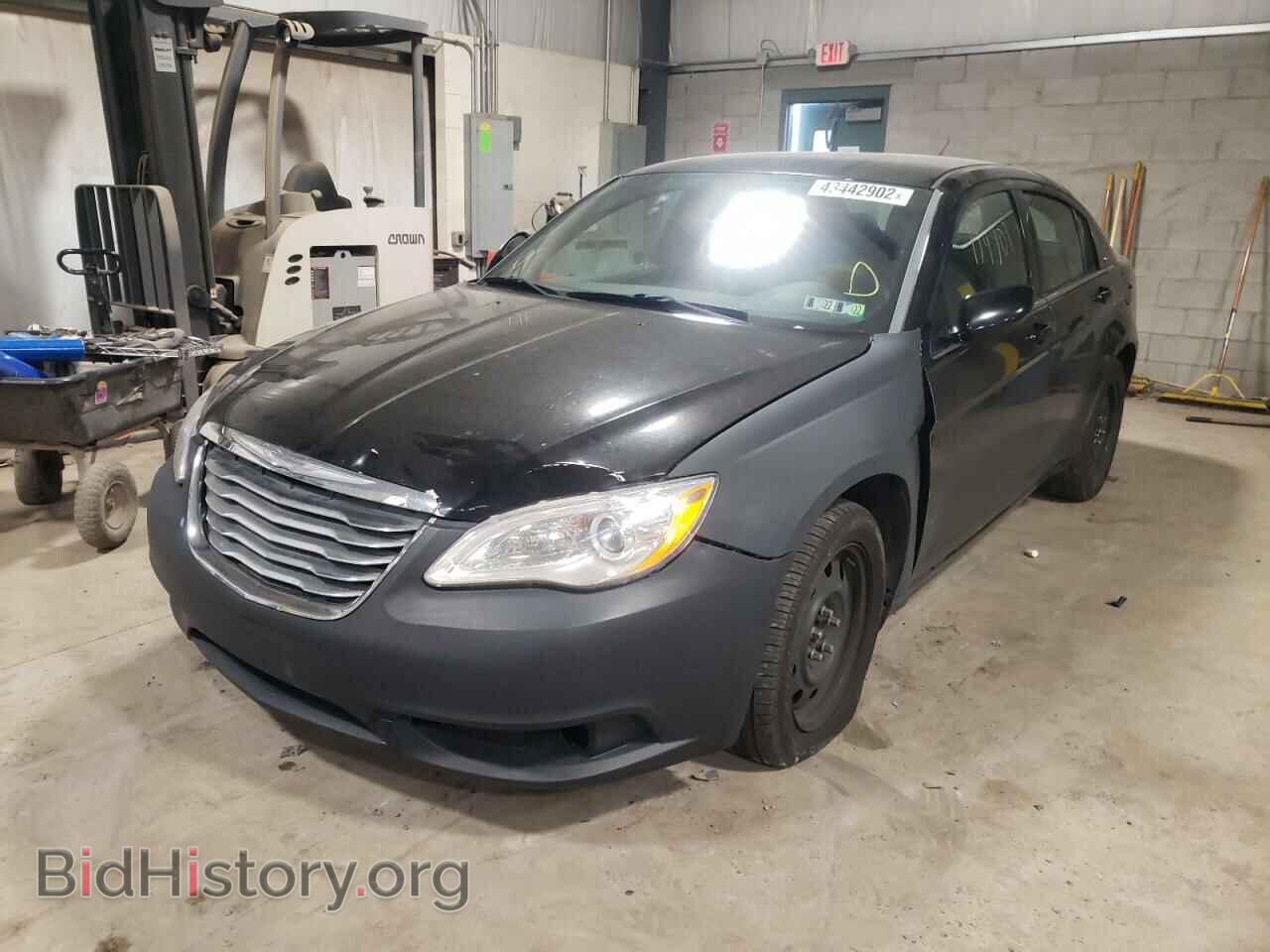 2012 CHRYSLER 200 - VIN: 1C3CCBAB3CN167111 - Фото 2
