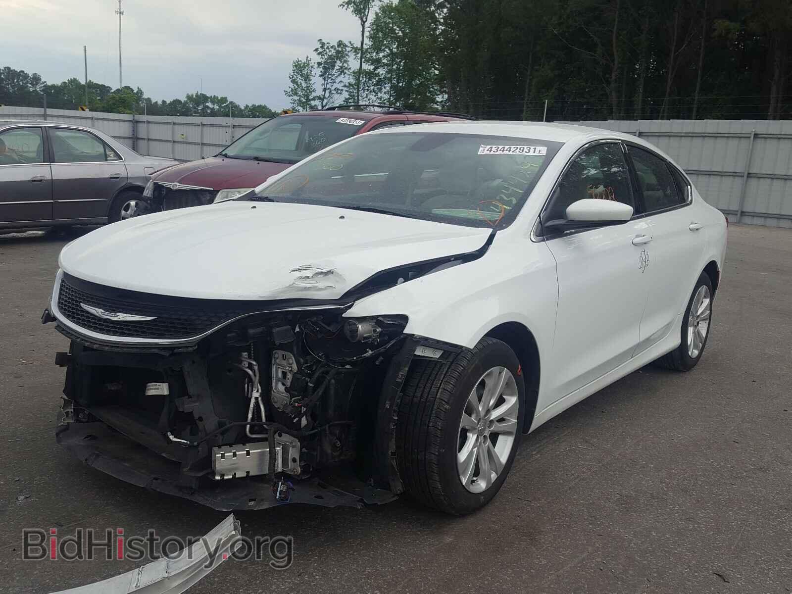 2015 CHRYSLER 200 - VIN: 1C3CCCAB7FN700670 - Фото 2