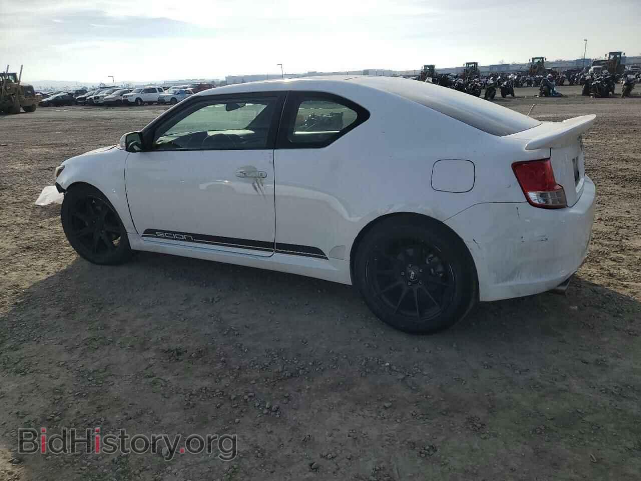 2012 TOYOTA SCION - VIN: JTKJF5C75C3037680 - Фото 2
