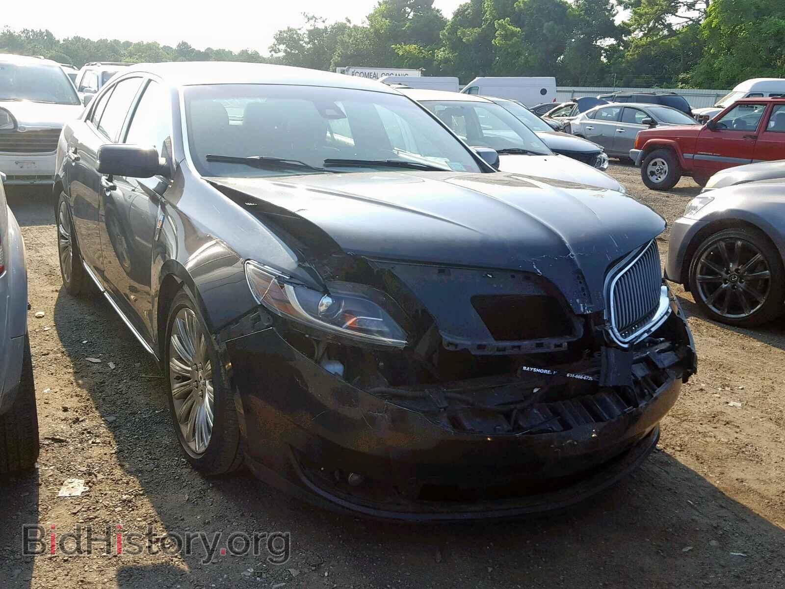 Photo 1LNHL9EK2DG605820 - LINCOLN MKS 2013