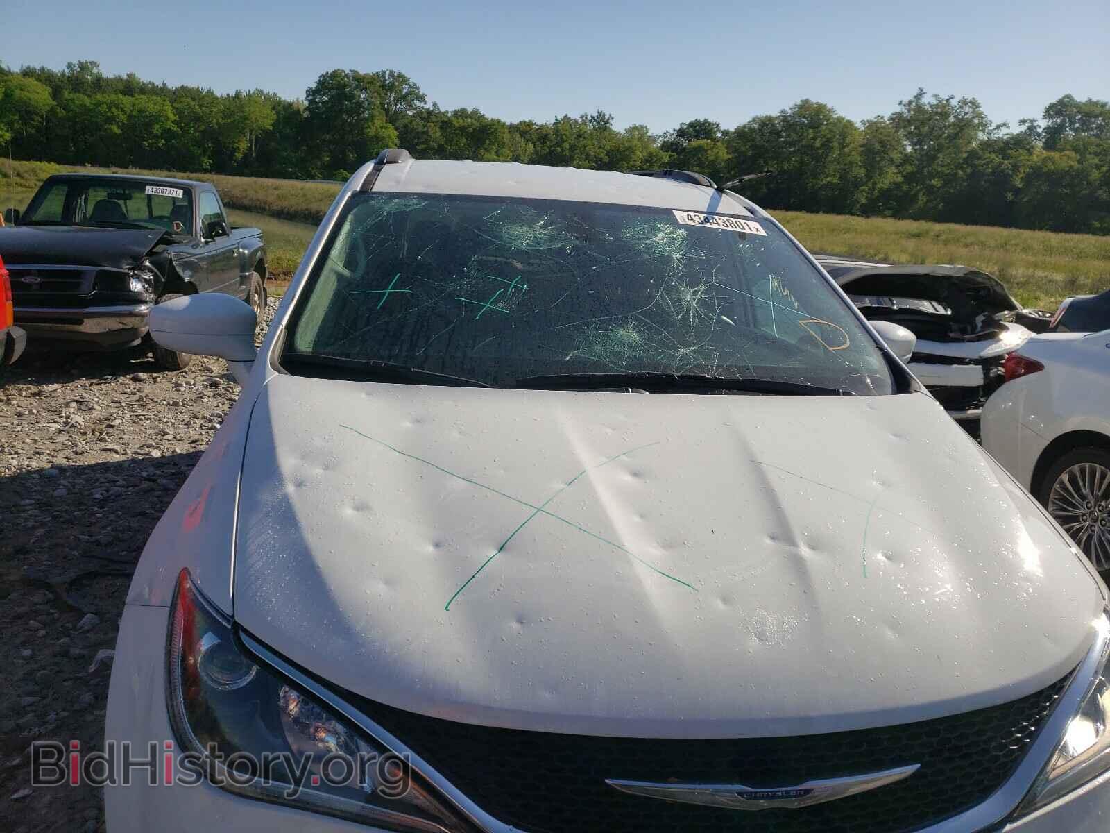 2017 CHRYSLER PACIFICA - VIN: 2C4RC1BG5HR739445 - Фото 9
