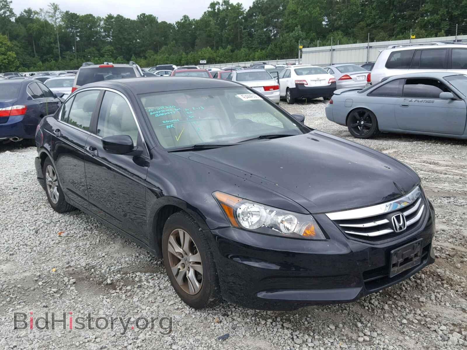Photo 1HGCP2F61BA066541 - HONDA ACCORD SE 2011