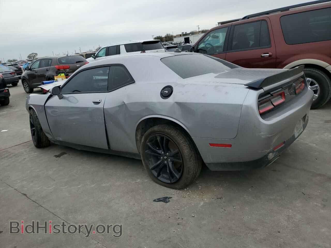2018 DODGE CHALLENGER - VIN: 2C3CDZAG8JH229206 - Photo 2
