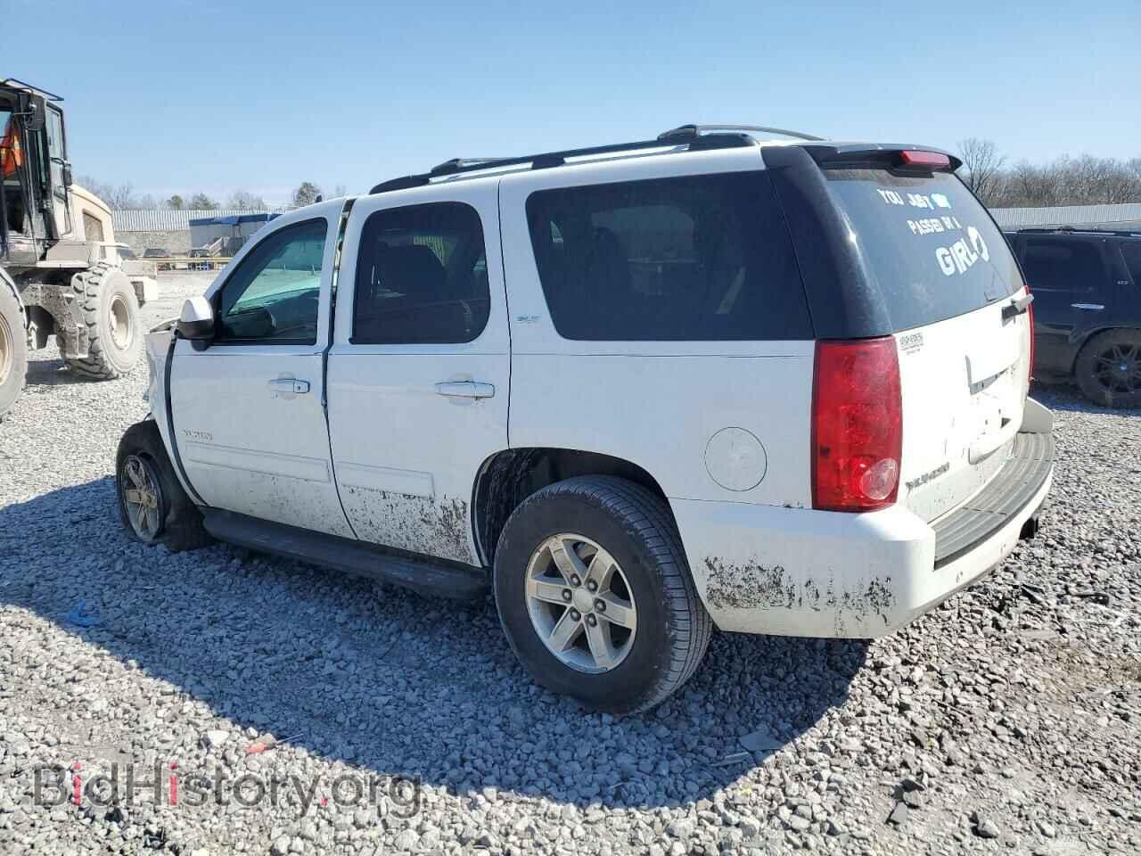 2013 GMC YUKON - VIN: 1GKS2CE04DR228957 - Фото 2