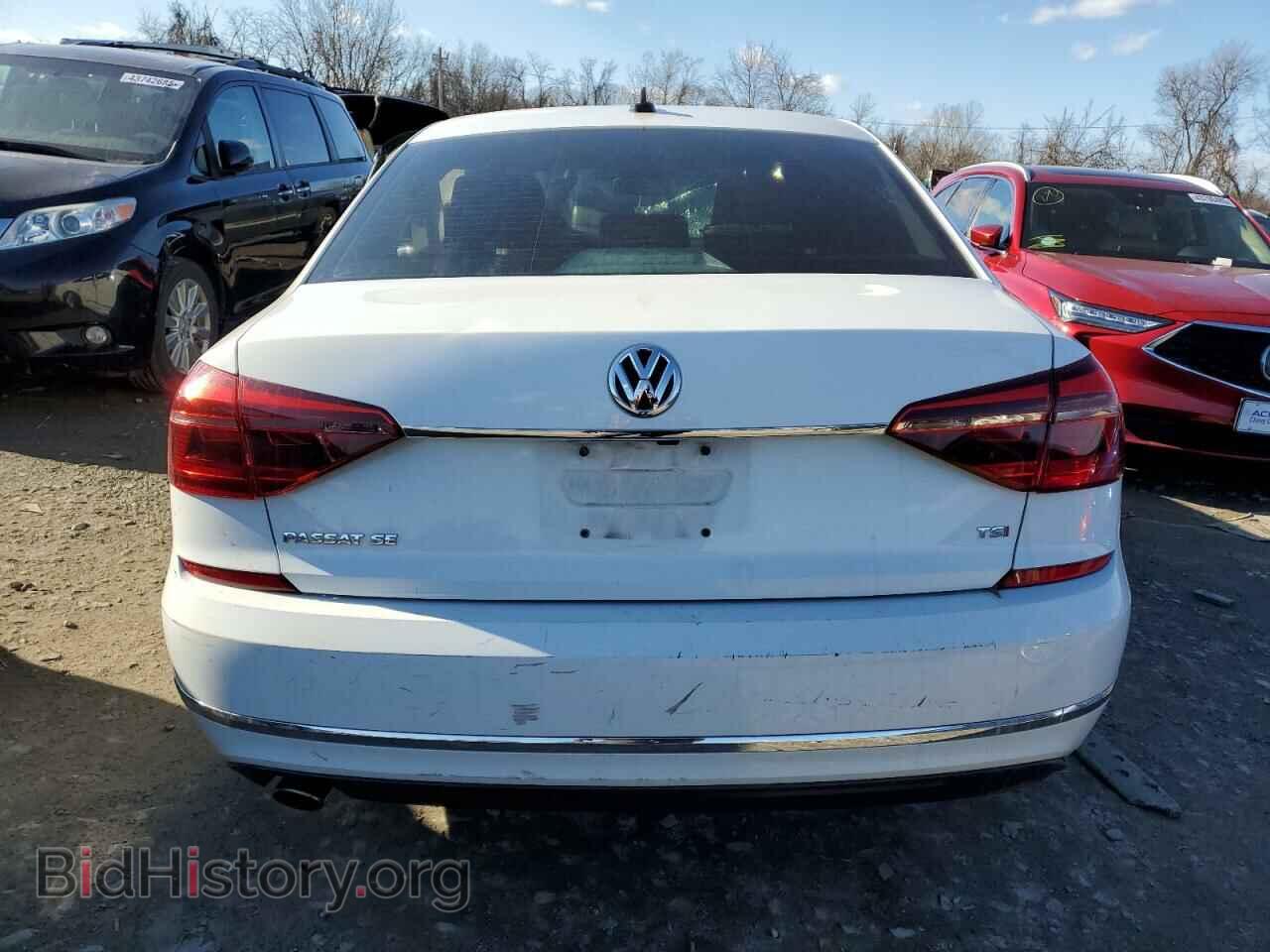 2017 VOLKSWAGEN PASSAT - VIN: 1VWBT7A32HC065943 - Фото 6