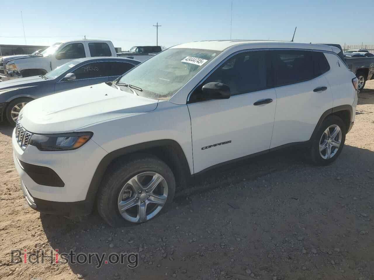 Фотография 3C4NJDANXRT115659 - JEEP COMPASS 2024