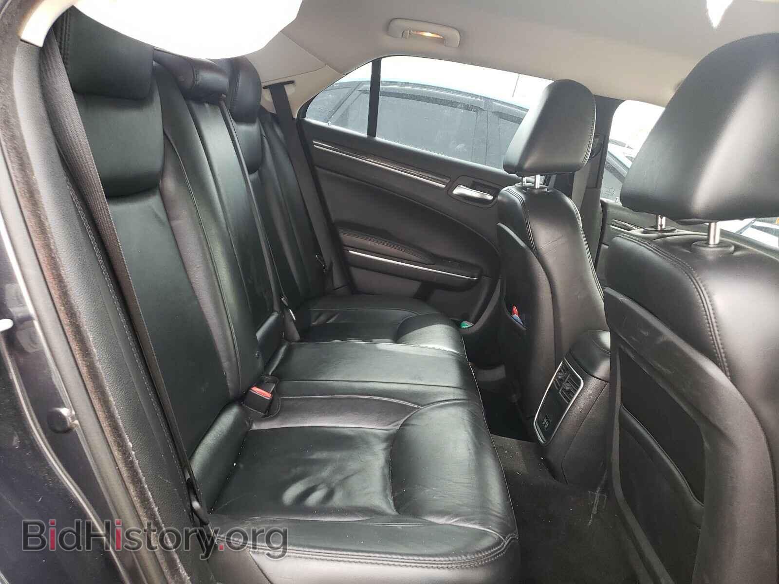 2016 CHRYSLER 300 - VIN: 2C3CCAAG6GH233686 - Фото 6