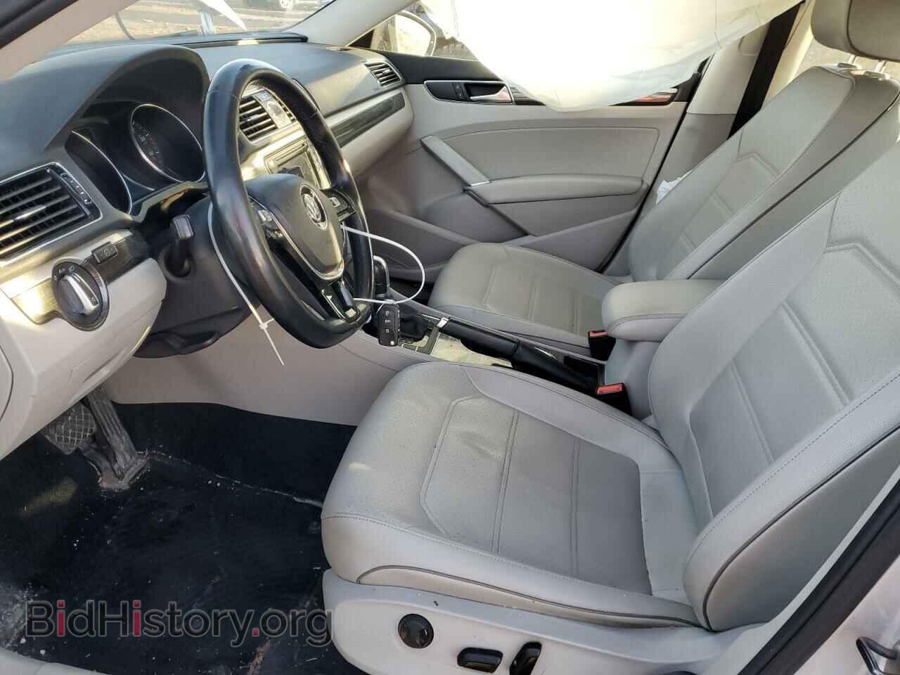 2017 VOLKSWAGEN PASSAT - VIN: 1VWBT7A37HC053450 - Фото 7