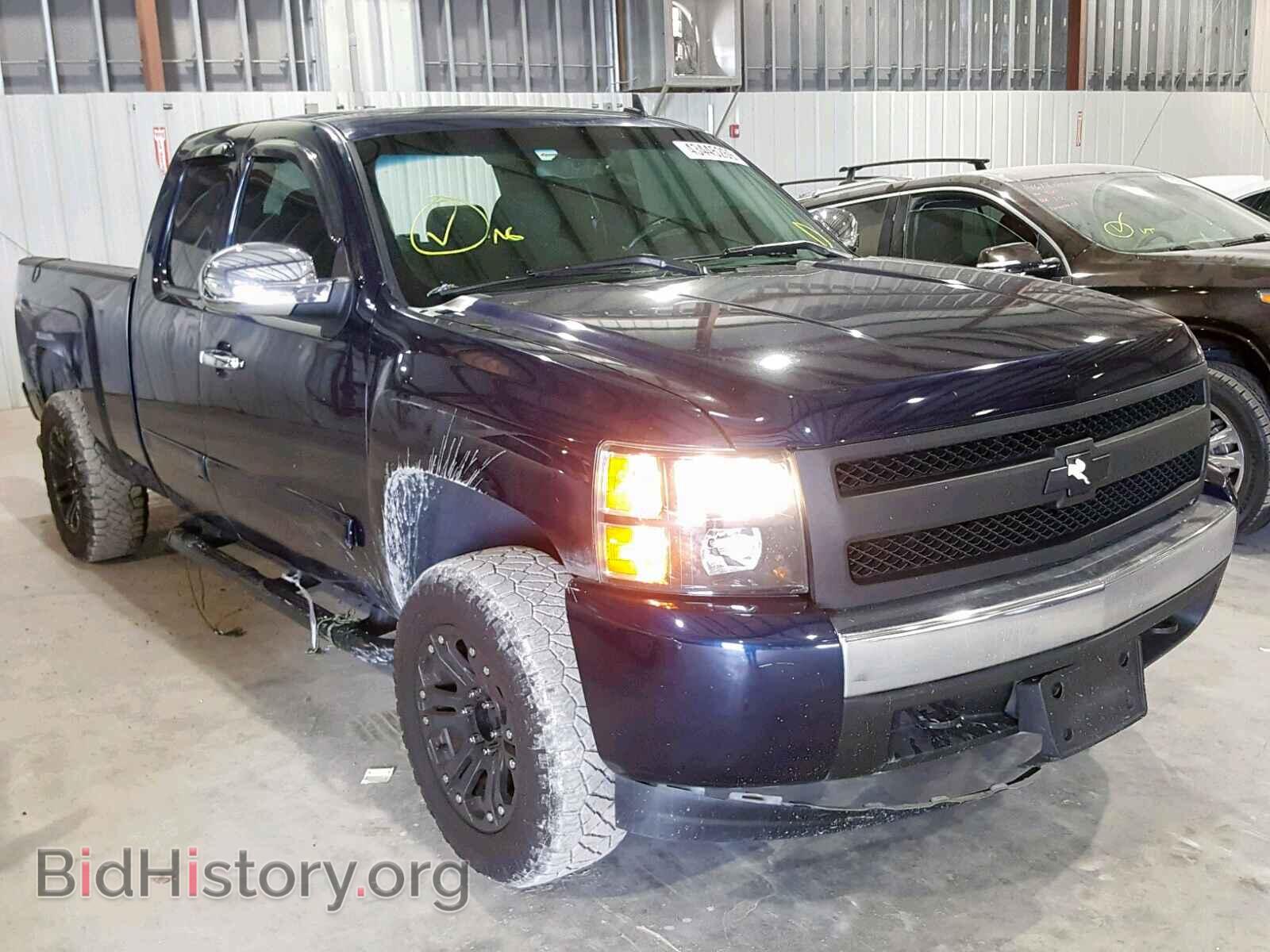 Photo 2GCEK19JX81112130 - CHEVROLET SILVERADO 2008