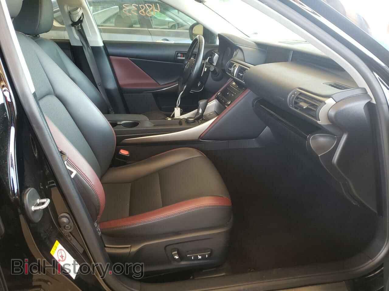 2017 LEXUS IS - VIN: JTHBA1D28H5049127 - Фото 5