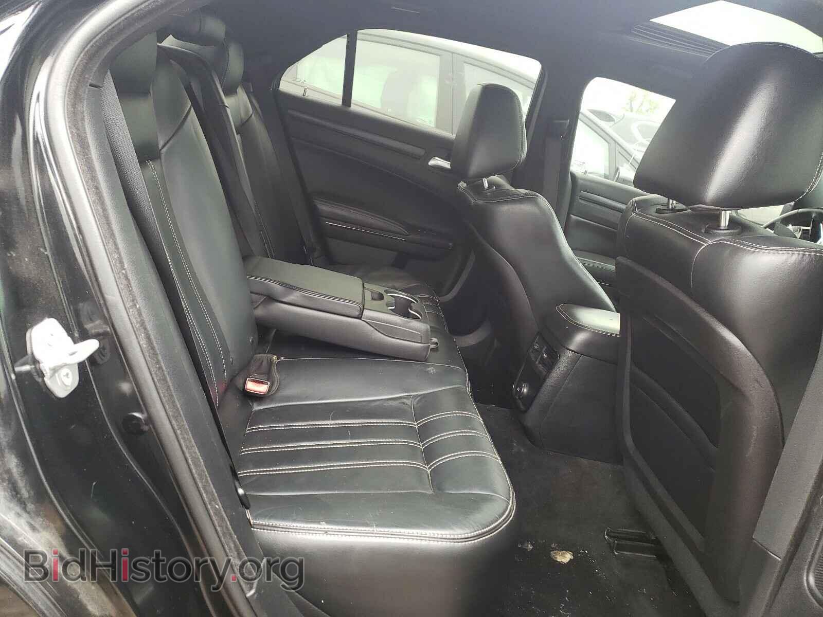 2014 CHRYSLER 300 - VIN: 2C3CCABG8EH380104 - Фото 6