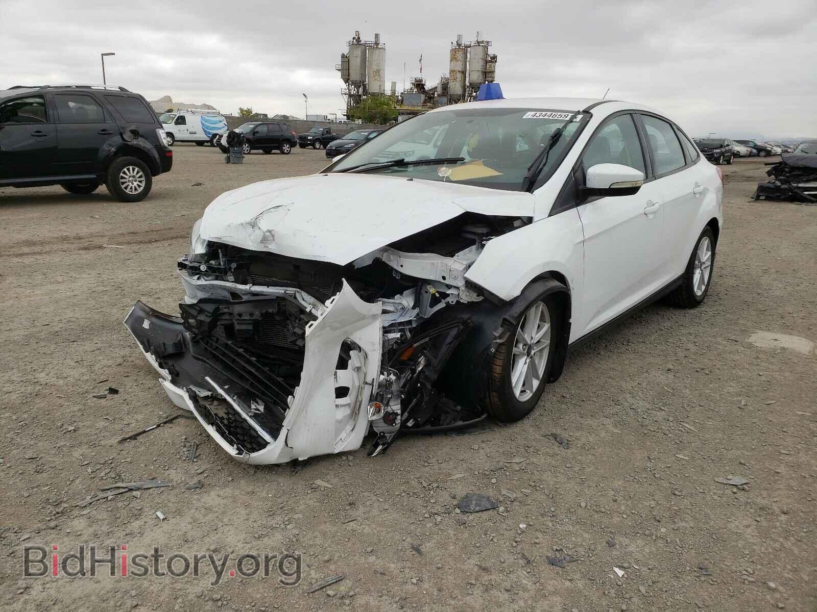 2015 FORD FOCUS - VIN: 1FADP3F2XFL221089 - Photo 2