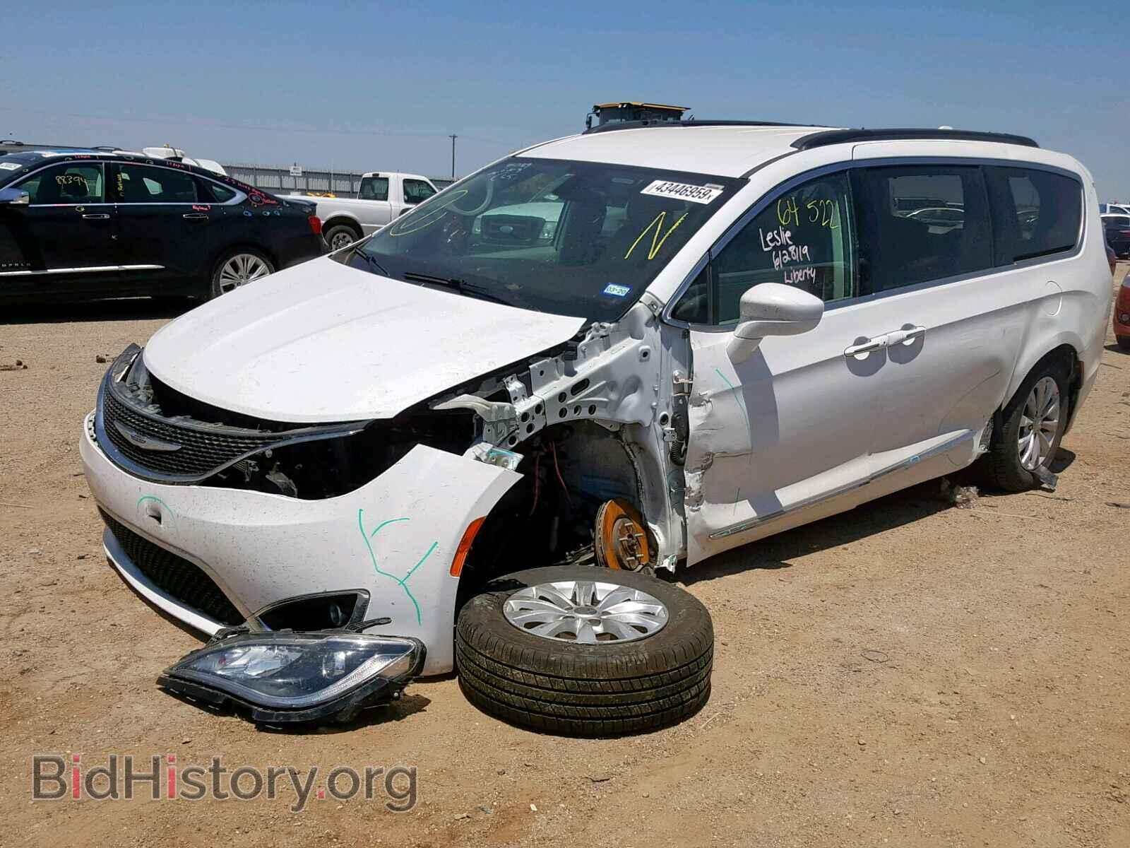 2017 CHRYSLER PACIFICA T - VIN: 2C4RC1BG2HR691905 - Photo 2