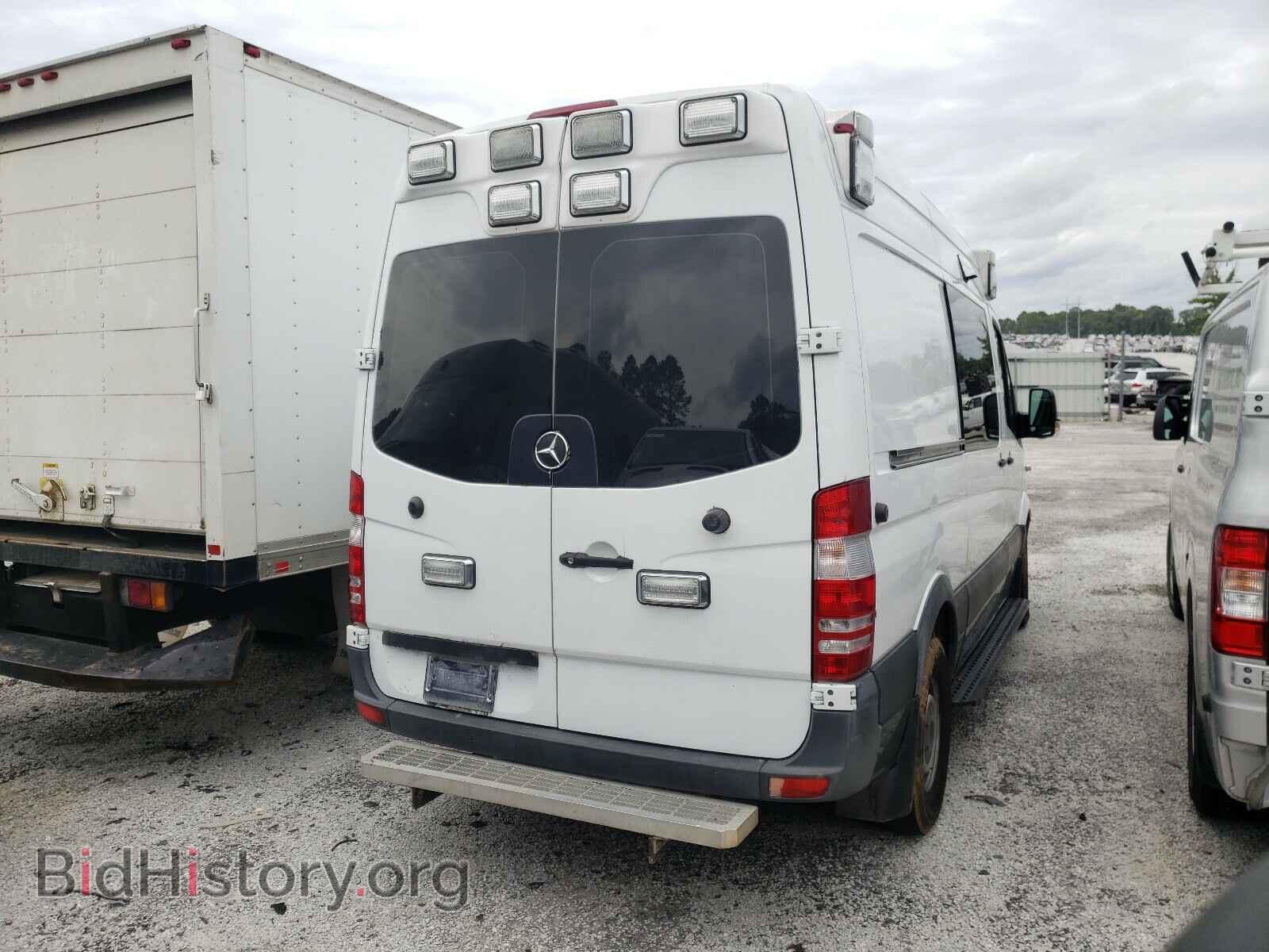2014 MERCEDES-BENZ SPRINTER - VIN: WD3PE7DD4E5919719 - Photo 4