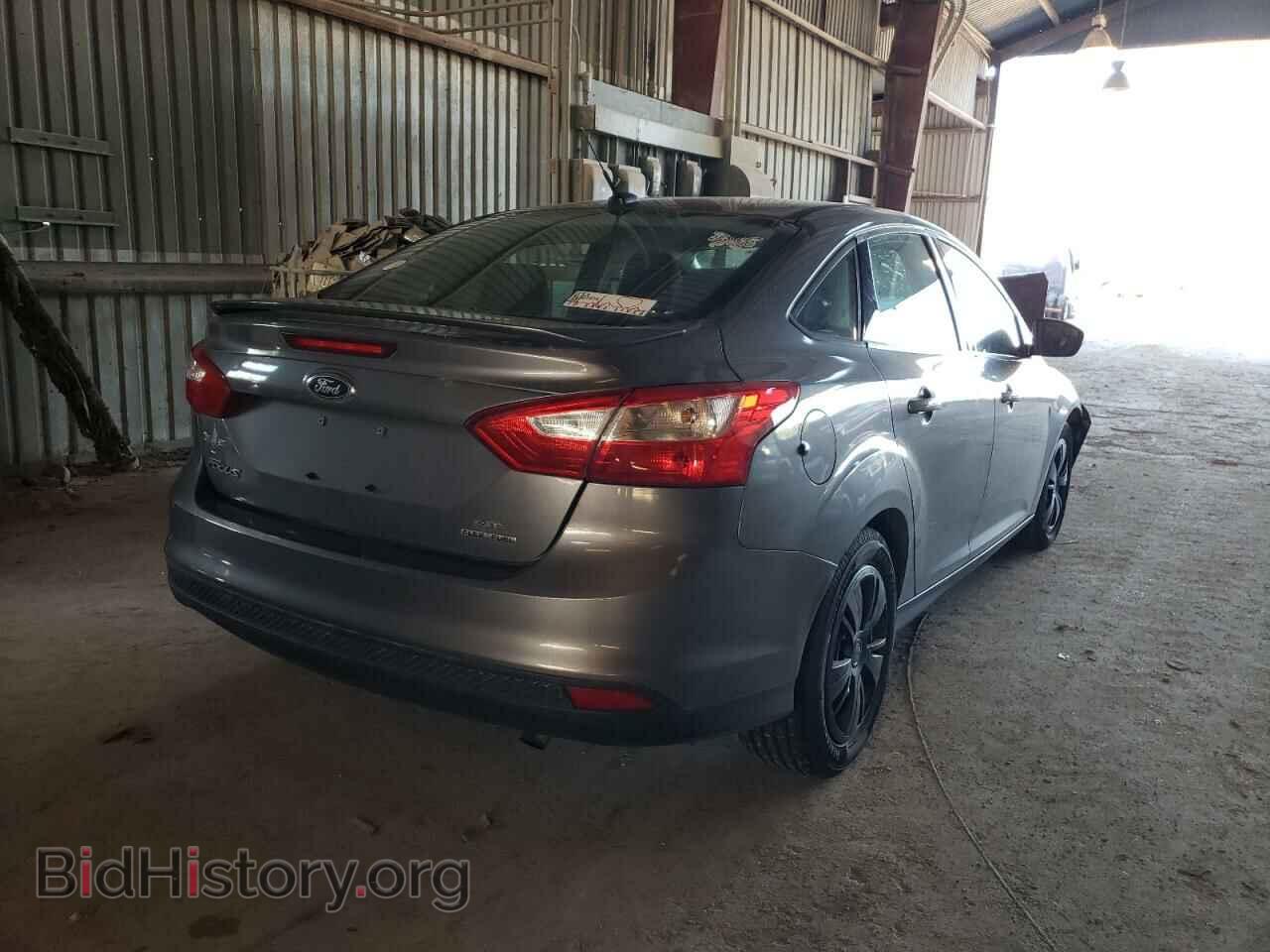 2013 FORD FOCUS - VIN: 1FADP3F23DL379190 - Photo 4