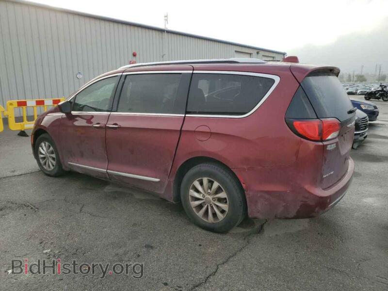 2018 Chrysler PACIFICA (VIN 2C4RC1BG8JR120067) — фото 2 из 13