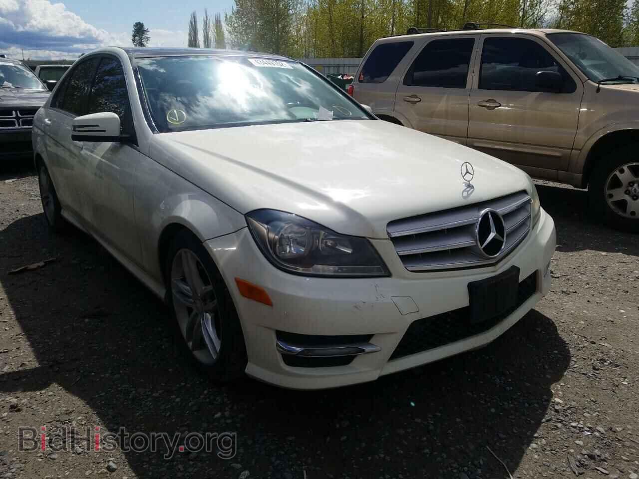 Фотография WDDGF8BB7CA655416 - MERCEDES-BENZ C-CLASS 2012
